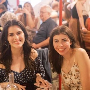 Meet your Posher, Olivia